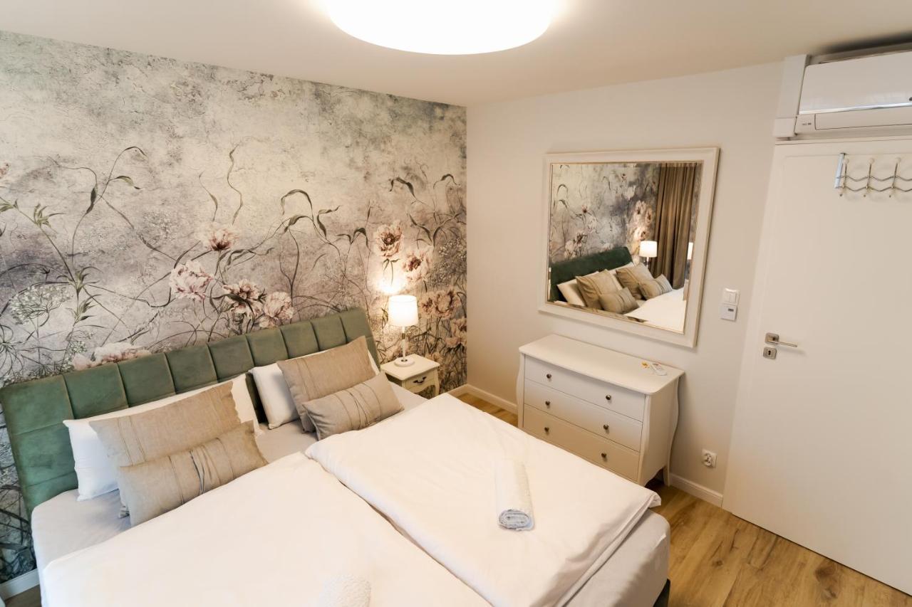 Vacationclub - Ogrody Pieniawskie Apartament 44 Polanica-Zdrój Buitenkant foto